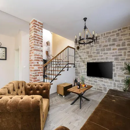 Luxury 4 Imperia With Pool, Zadar County * Pridraga